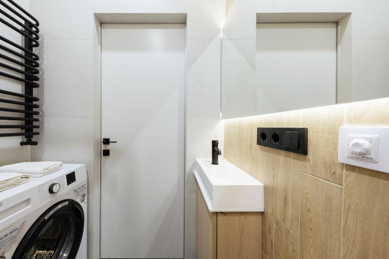 Luxury Apartments Smart House Ujgorod Dış mekan fotoğraf