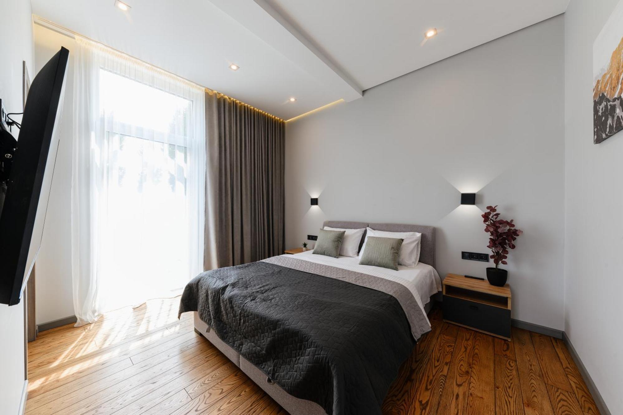 Luxury Apartments Smart House Ujgorod Dış mekan fotoğraf