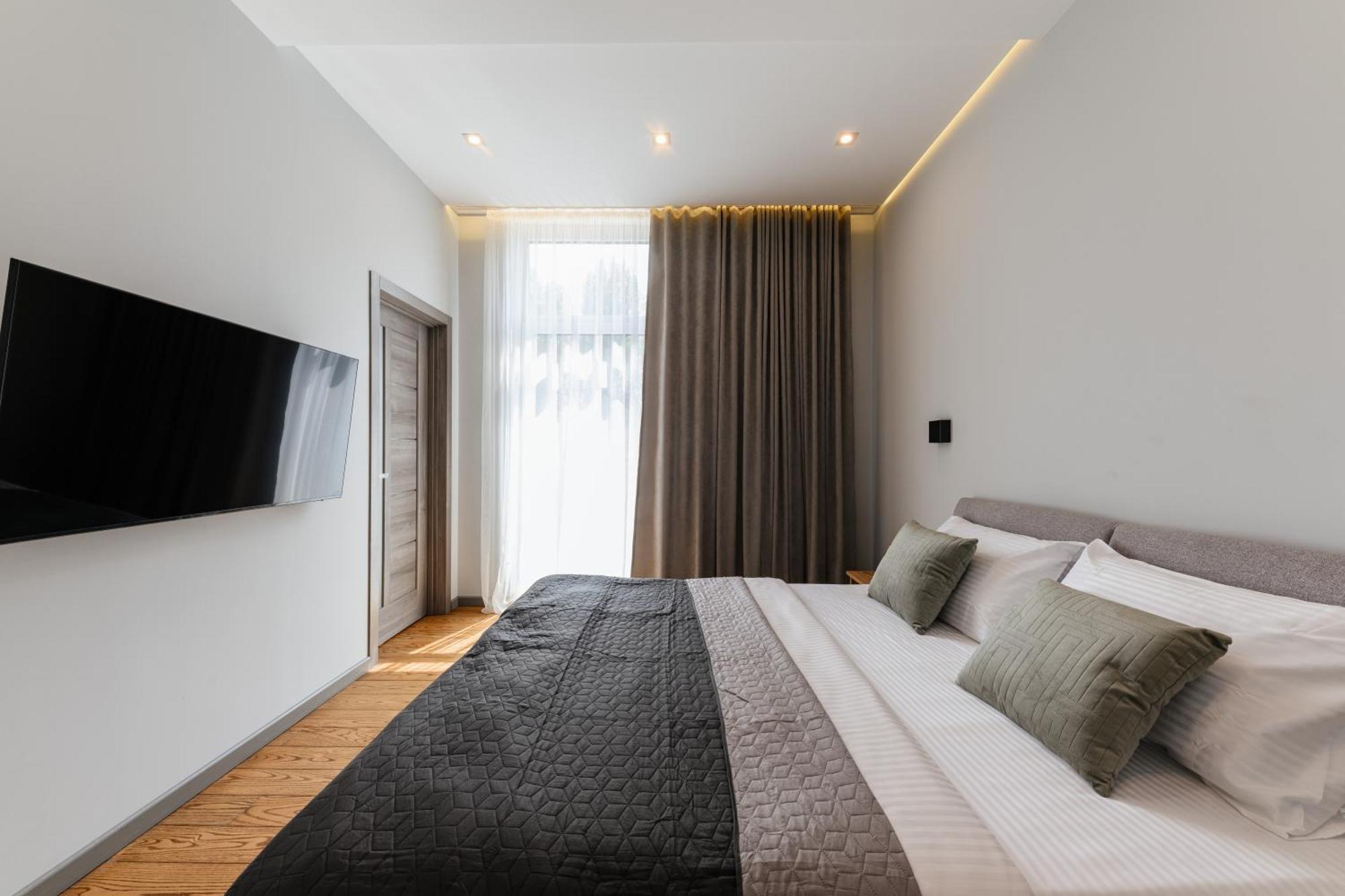 Luxury Apartments Smart House Ujgorod Dış mekan fotoğraf