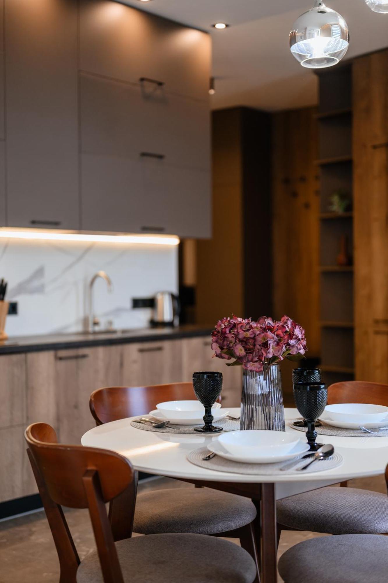 Luxury Apartments Smart House Ujgorod Dış mekan fotoğraf