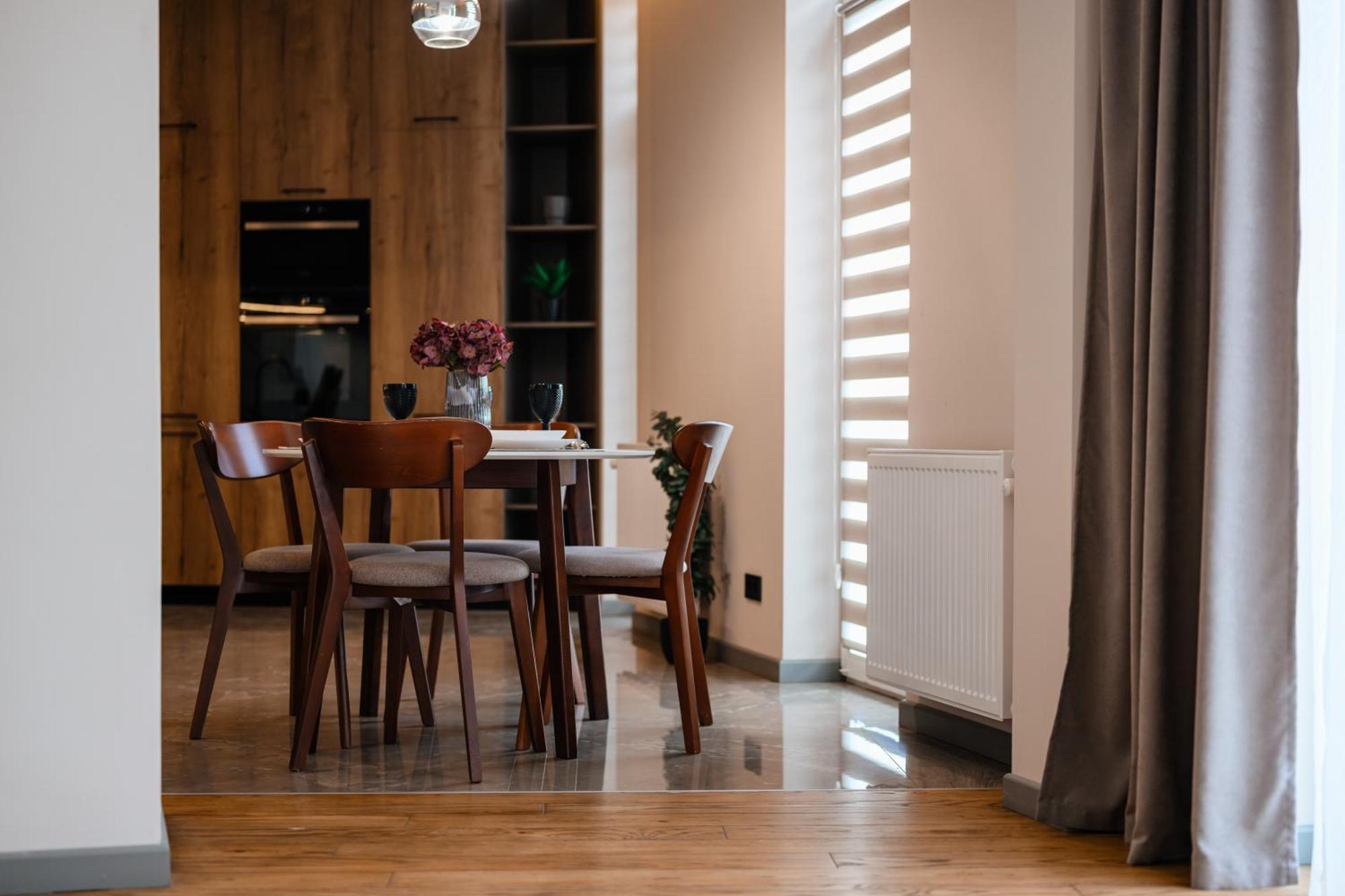 Luxury Apartments Smart House Ujgorod Dış mekan fotoğraf