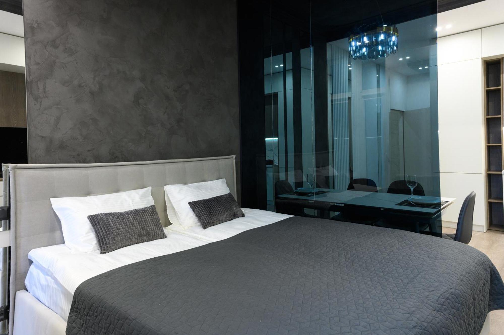 Luxury Apartments Smart House Ujgorod Dış mekan fotoğraf